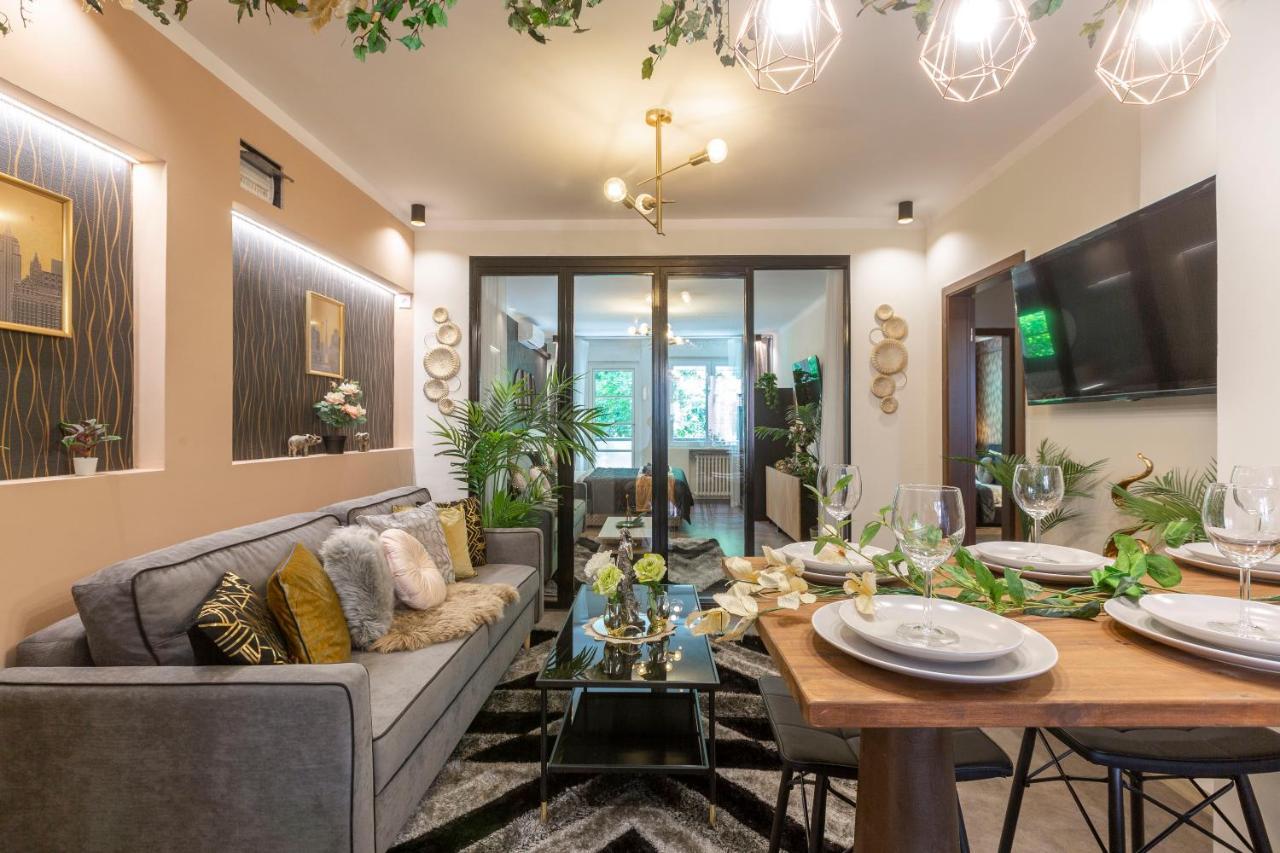 Stylish Quentin Apartment In The King Street Budapest Exteriör bild