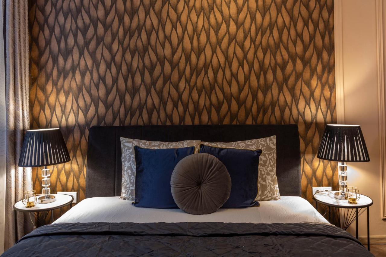 Stylish Quentin Apartment In The King Street Budapest Exteriör bild